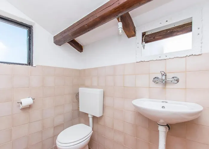 House Hacienda Stoerman * Tkon