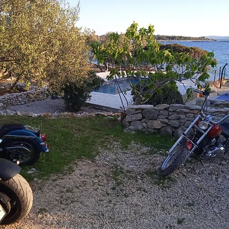 House Hacienda Stoerman Tkon